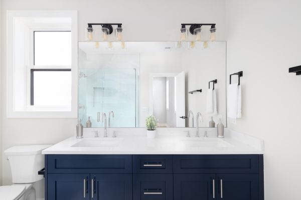Vanity Replacement in Hamilton